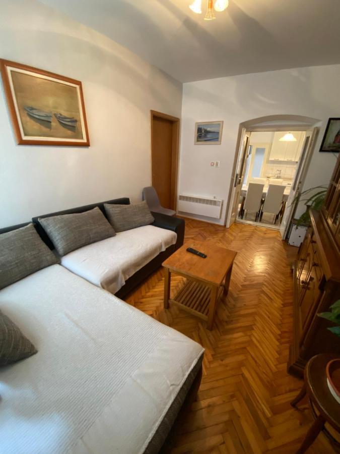 Apartamento Apartman Rose Makarska Exterior foto
